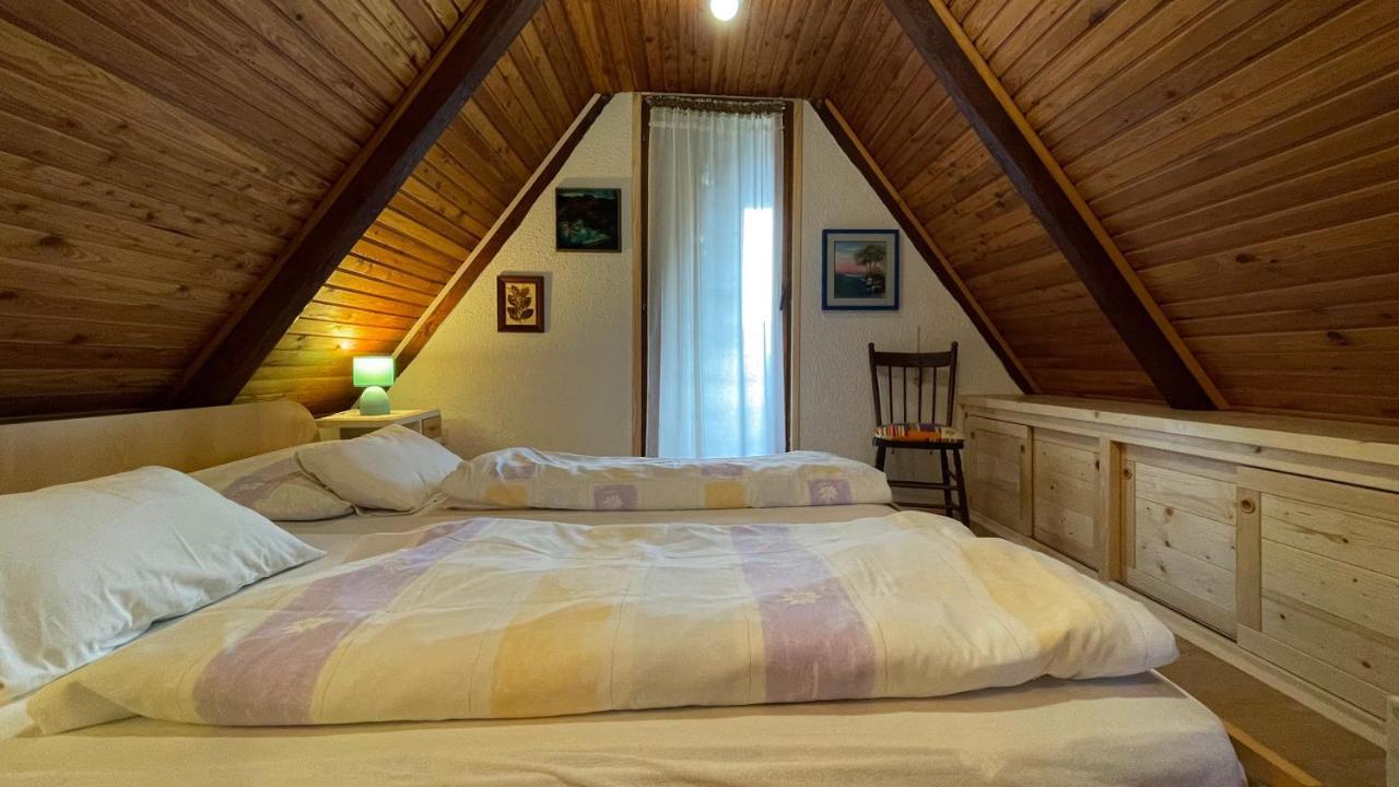 Holiday Home Bozica Lokve Eksteriør billede