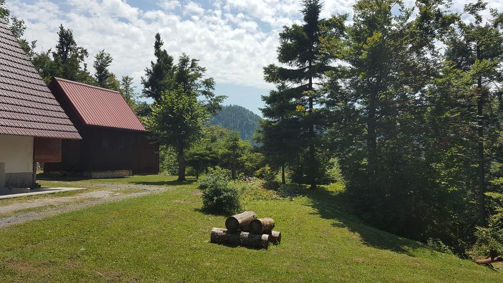 Holiday Home Bozica Lokve Eksteriør billede